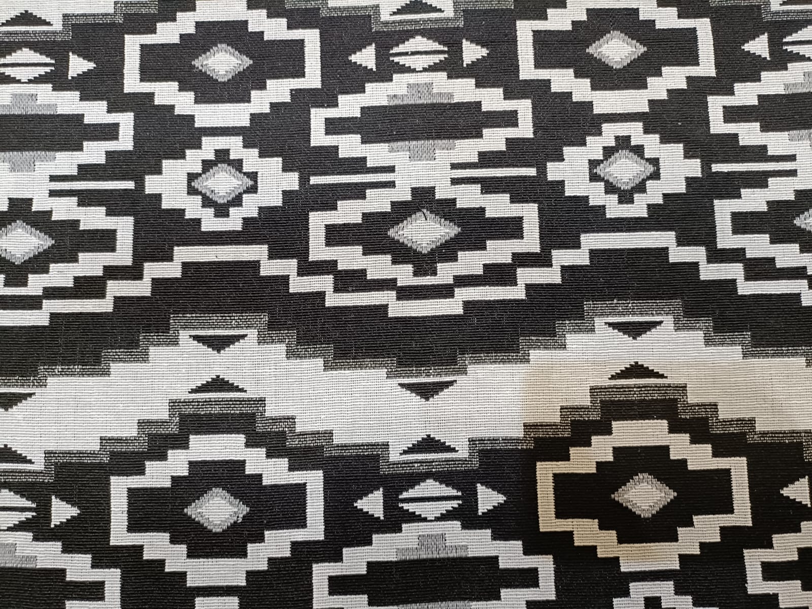 Poly cotton jacquard fabric woven in black and white ANPCT63