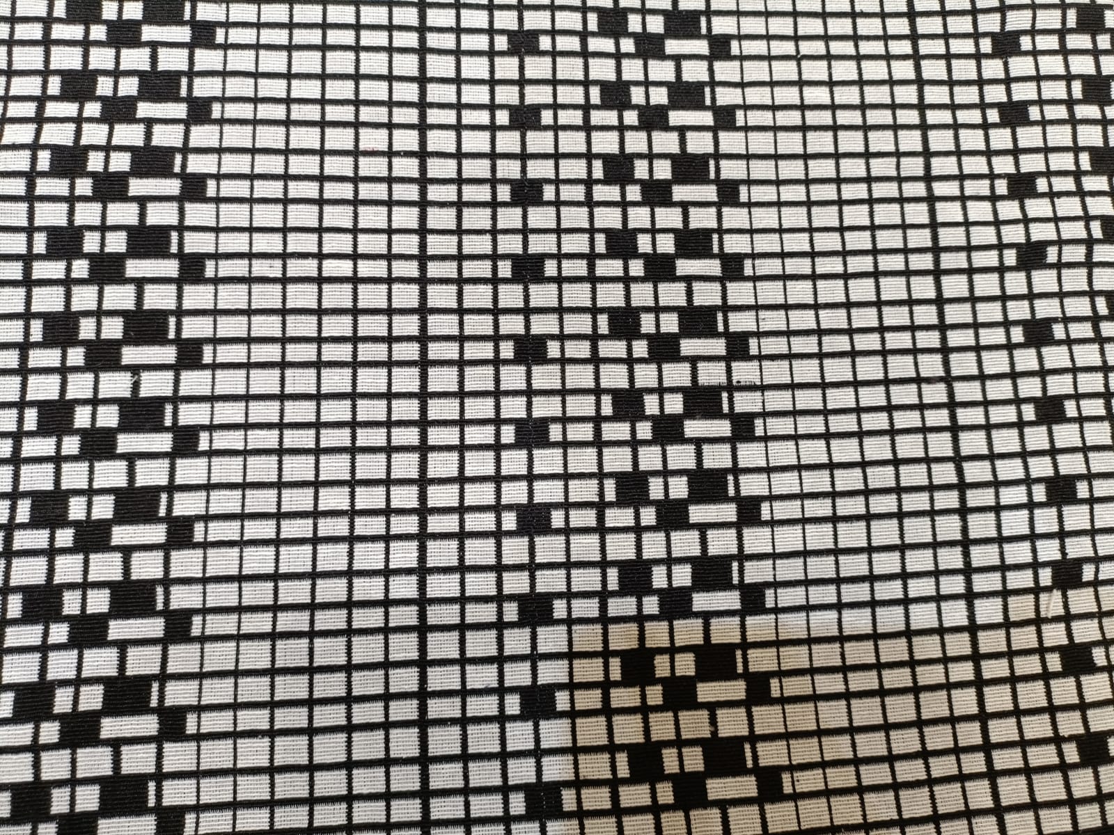 Poly cotton jacquard fabric woven in black and white ANPCT64