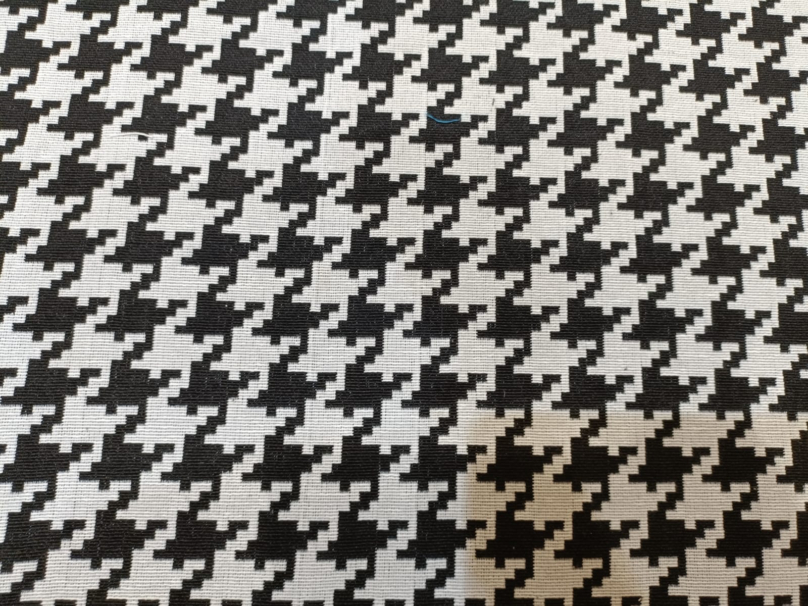 Poly cotton jacquard fabric woven in black and white ANPCT73