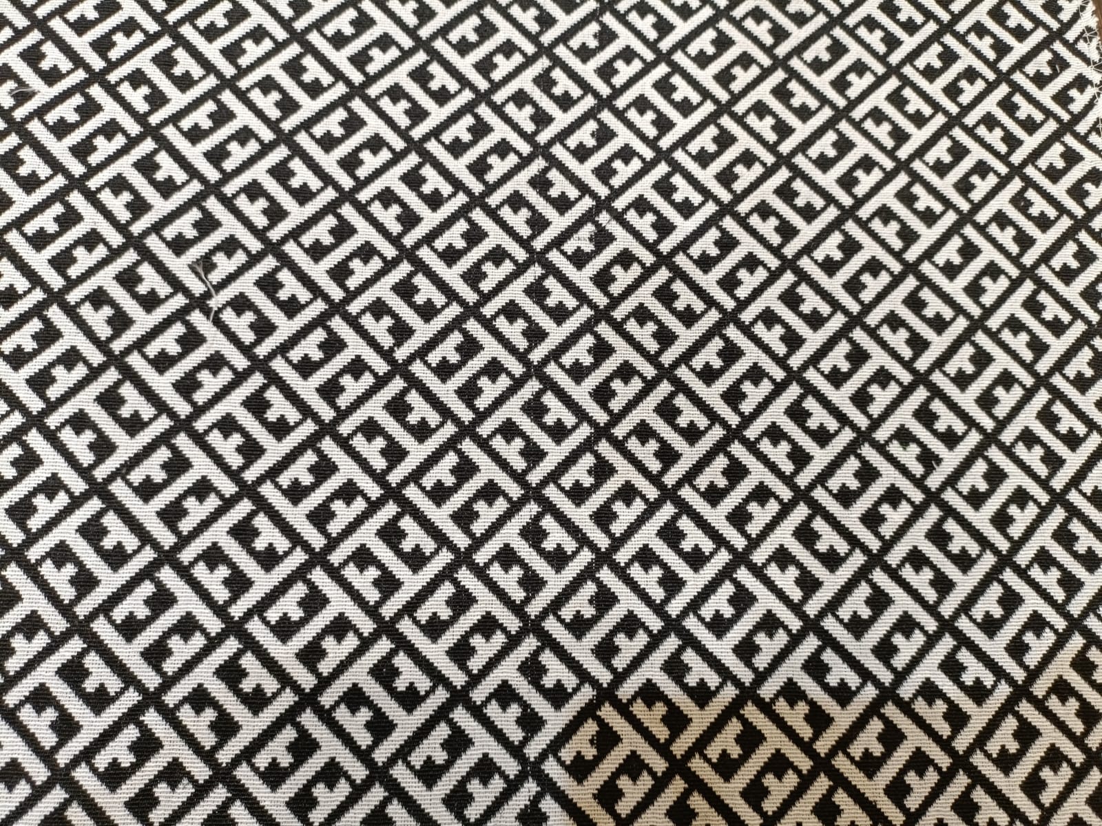 Poly cotton jacquard fabric woven in black and white ANPCT78