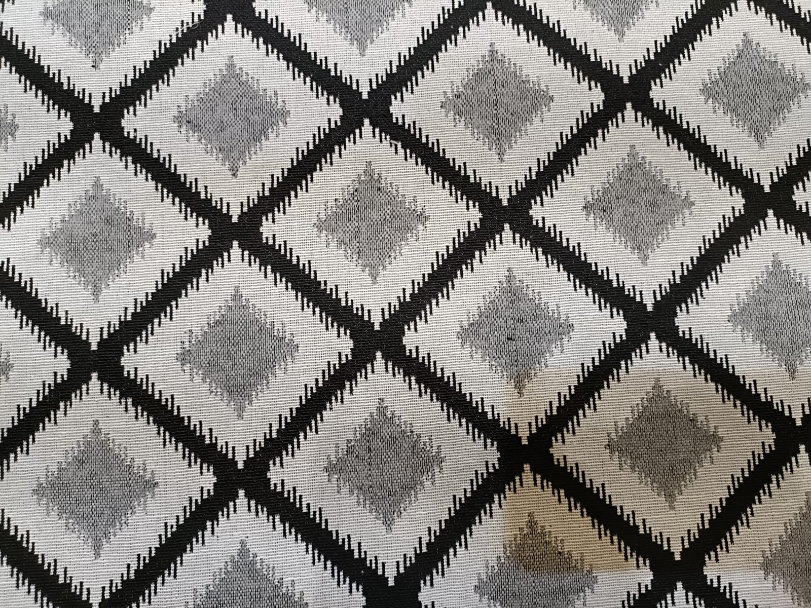 Poly cotton jacquard fabric woven in black and white ANPCT90