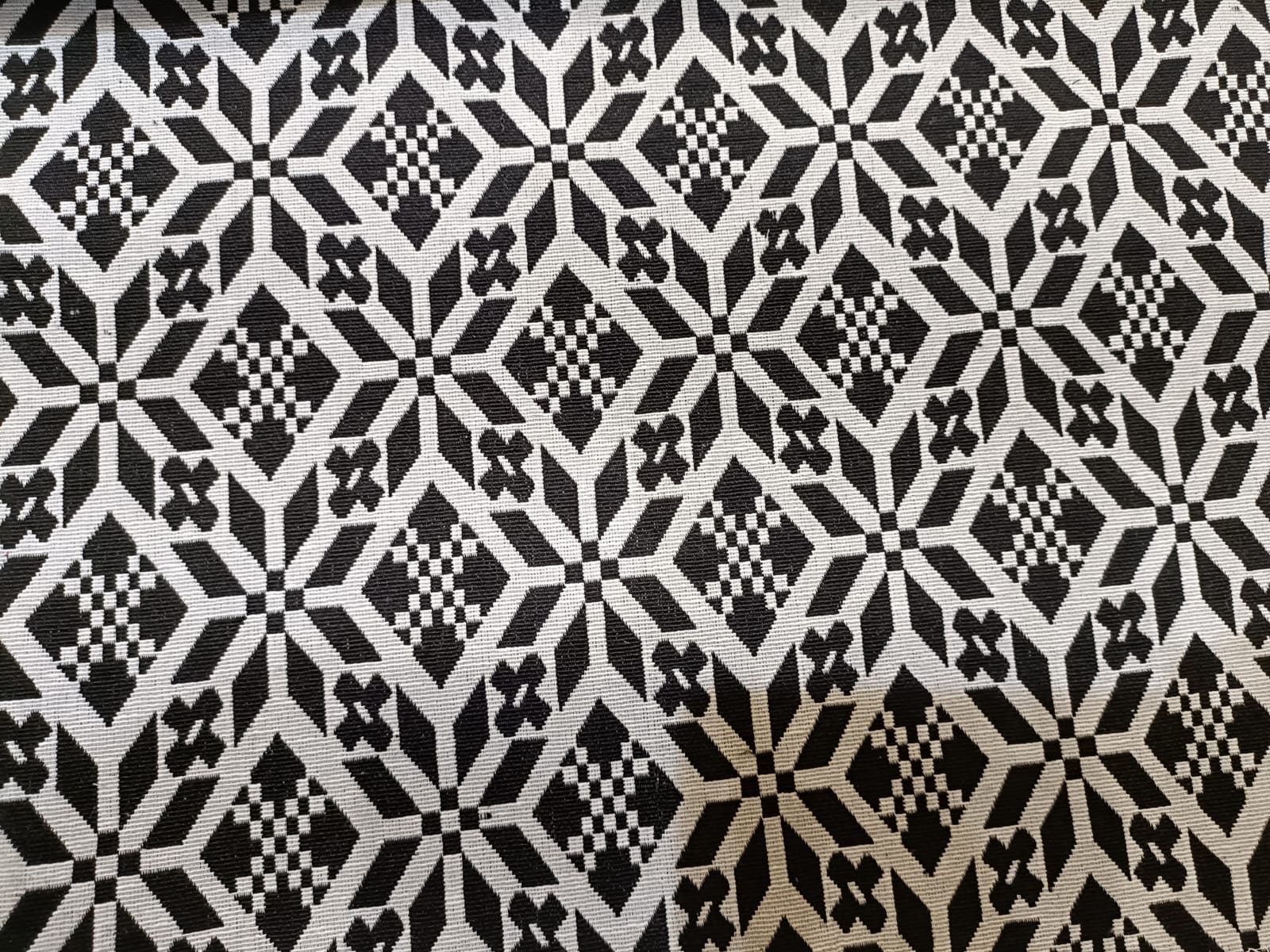 Poly cotton jacquard fabric woven in black and white ANPCT91