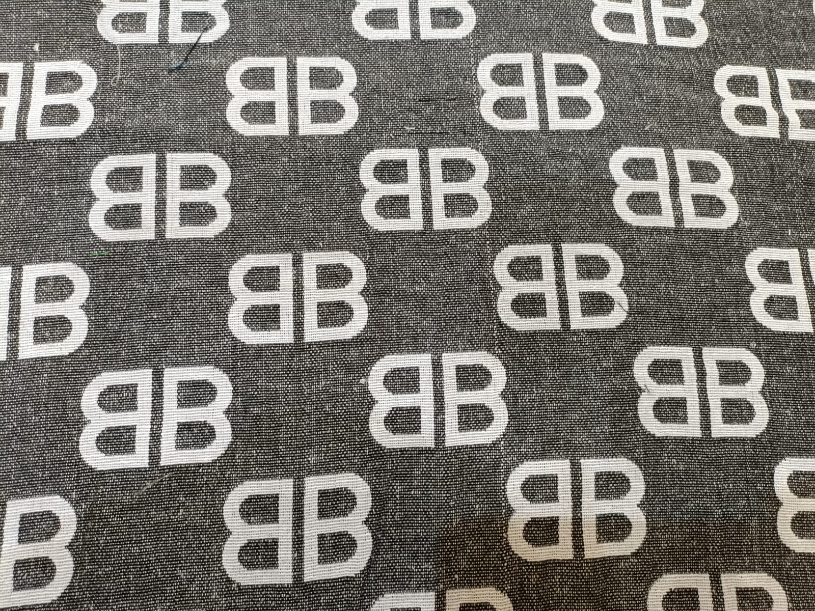 Poly cotton jacquard fabric woven in black and white ANPCT92