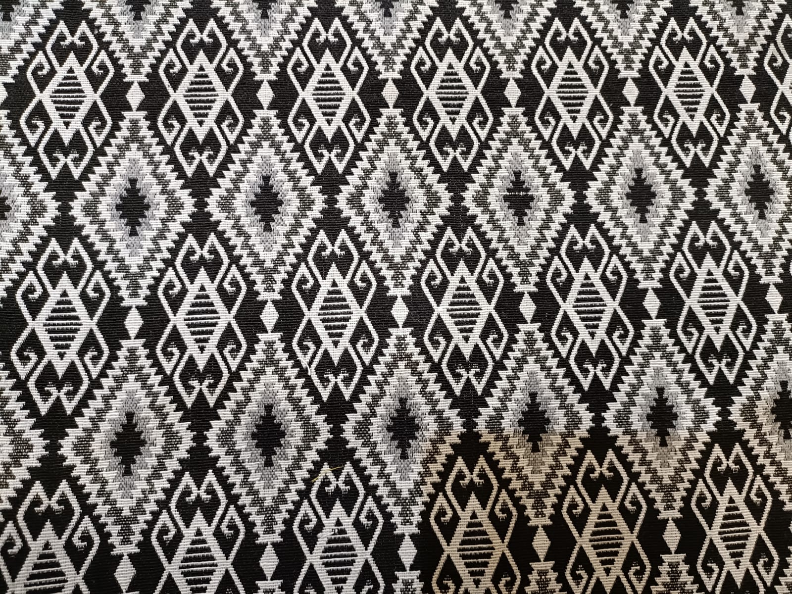 Poly cotton jacquard fabric woven in black and white ANPCT98