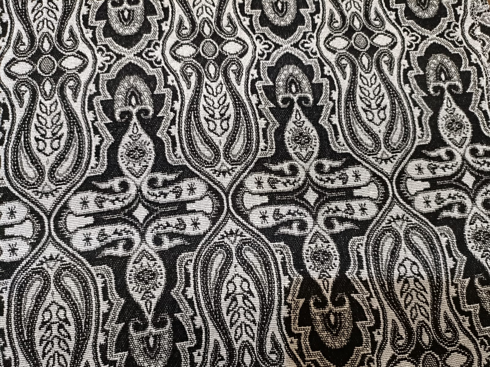 Poly cotton jacquard fabric woven in black and white ANPCT137