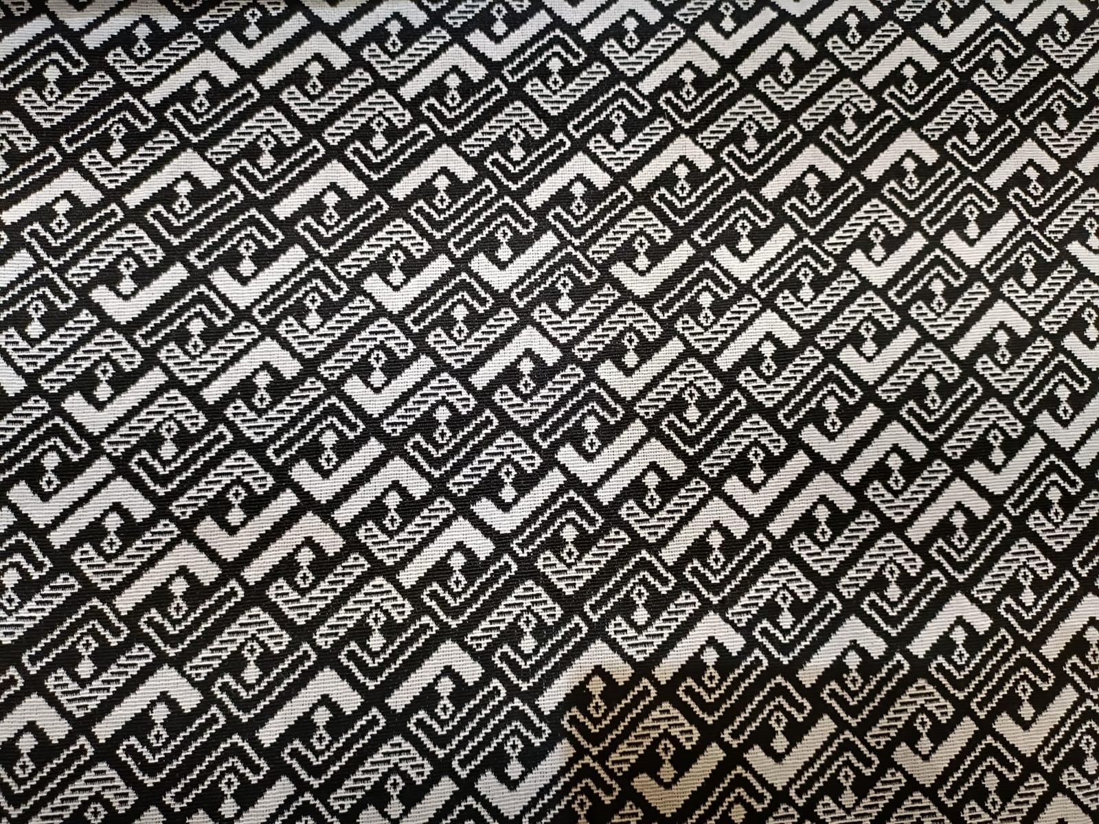 Poly cotton jacquard fabric in multicolor ANPCT601
